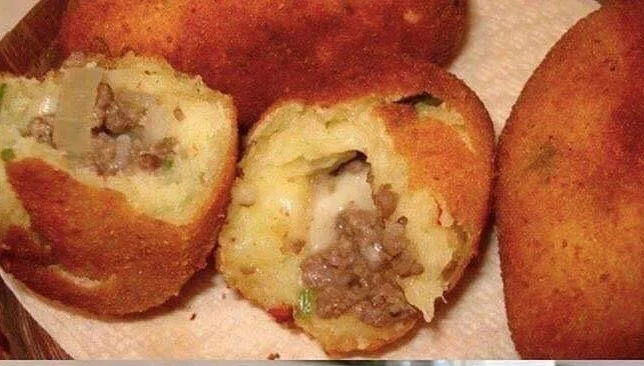 bolinho de batata com carne moída