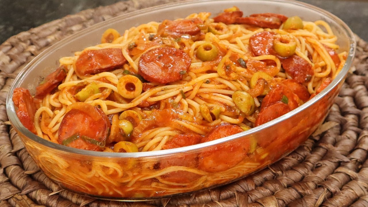 Macarronada de calabresa