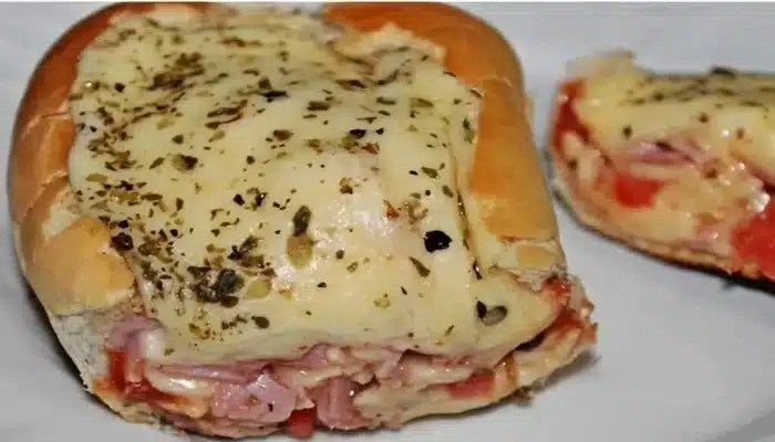 Pizza no pão francês