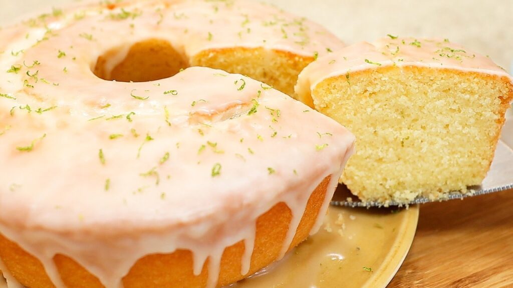 Bolo de limão que derrete na boca