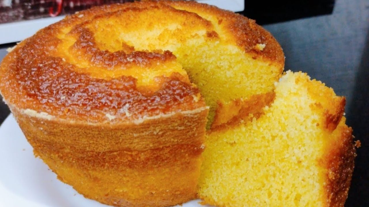 APENAS 2 LARANJAS INTEIRAS - Bolo de laranja de liquidificador muito fofinho