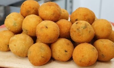 Bolinhos de mandioca recheado, uma delícia