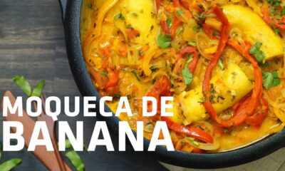 Moqueca de banana da terra suculenta e saborosa